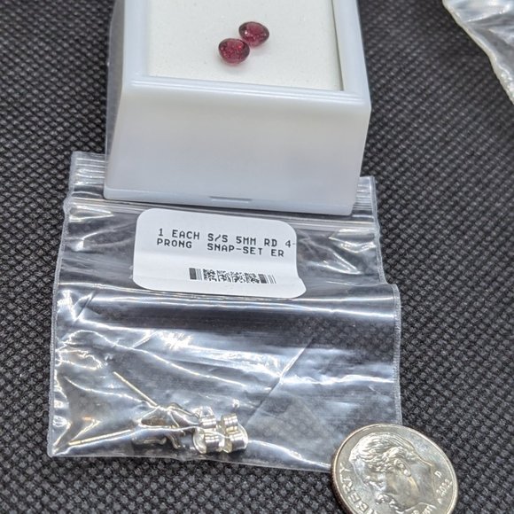 DIY earrings set in Garnet and Sterling - Picture 6 of 6